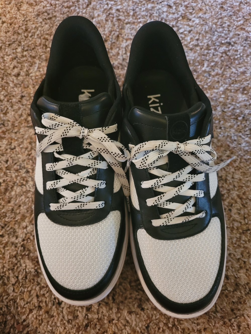 Black and White Kizik Low-Top Sneakers